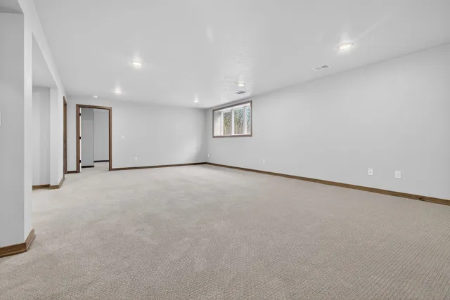 $645,000 | 2564 North Stellita Circle, De Pere, WI 54115