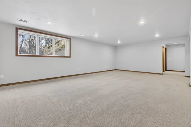 $645,000 | 2564 North Stellita Circle, De Pere, WI 54115