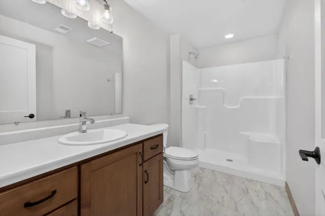 $645,000 | 2564 North Stellita Circle, De Pere, WI 54115