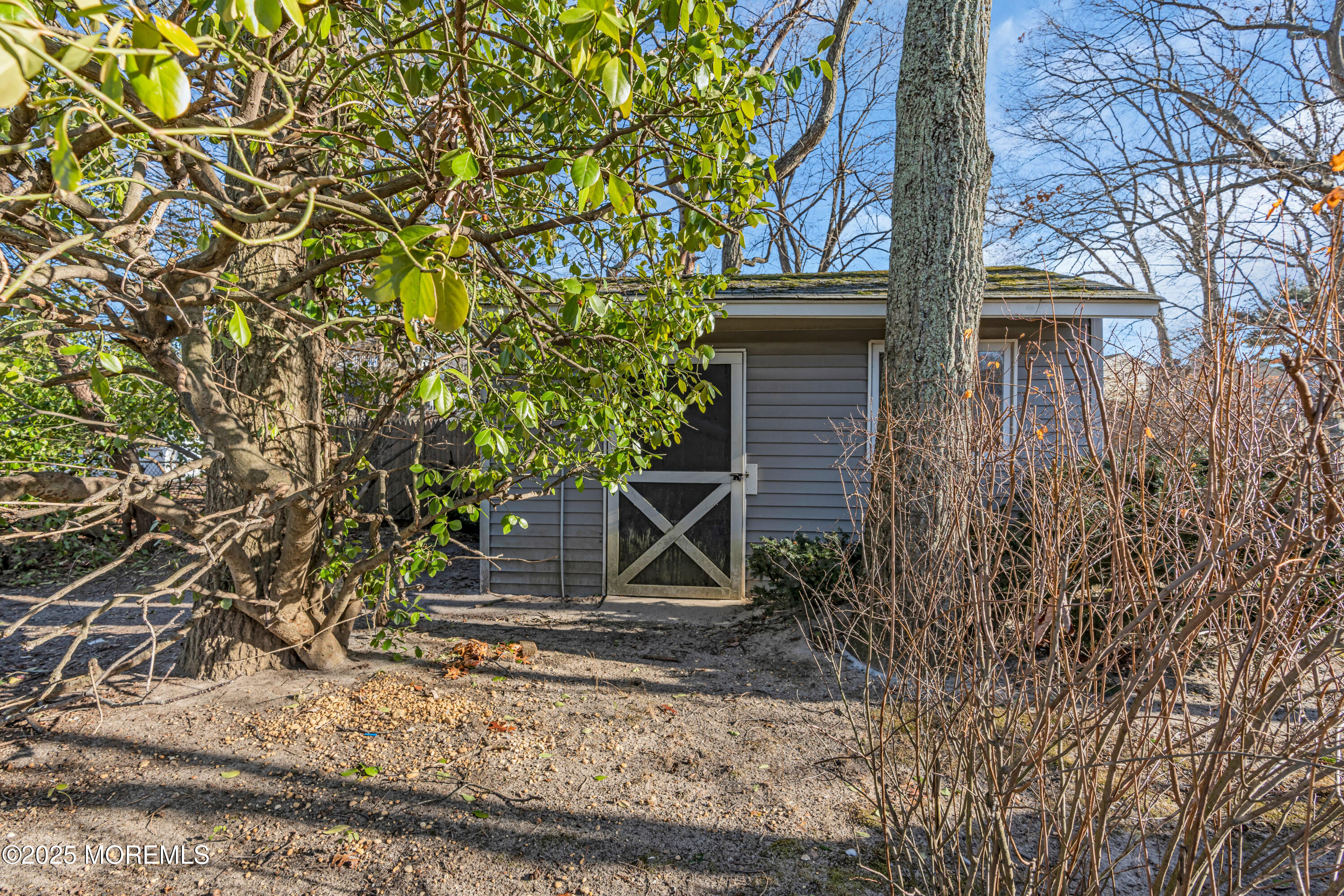12 Windsor Road Howell, NJ 07731 - Photo 54 of 56 a front view of a house with garden