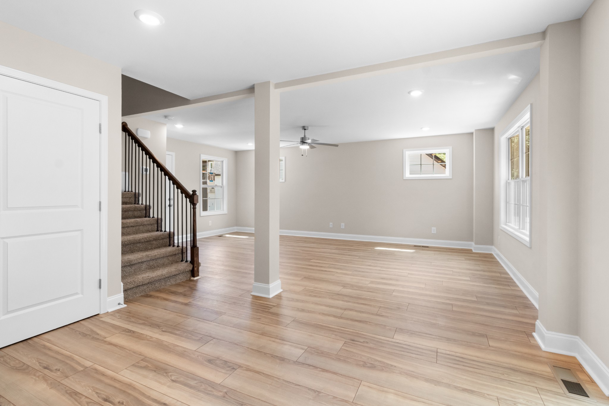 2623 Burch Road Clarksville, TN 37042 - Photo 9 of 30 a view of entryway and hall with wooden floor