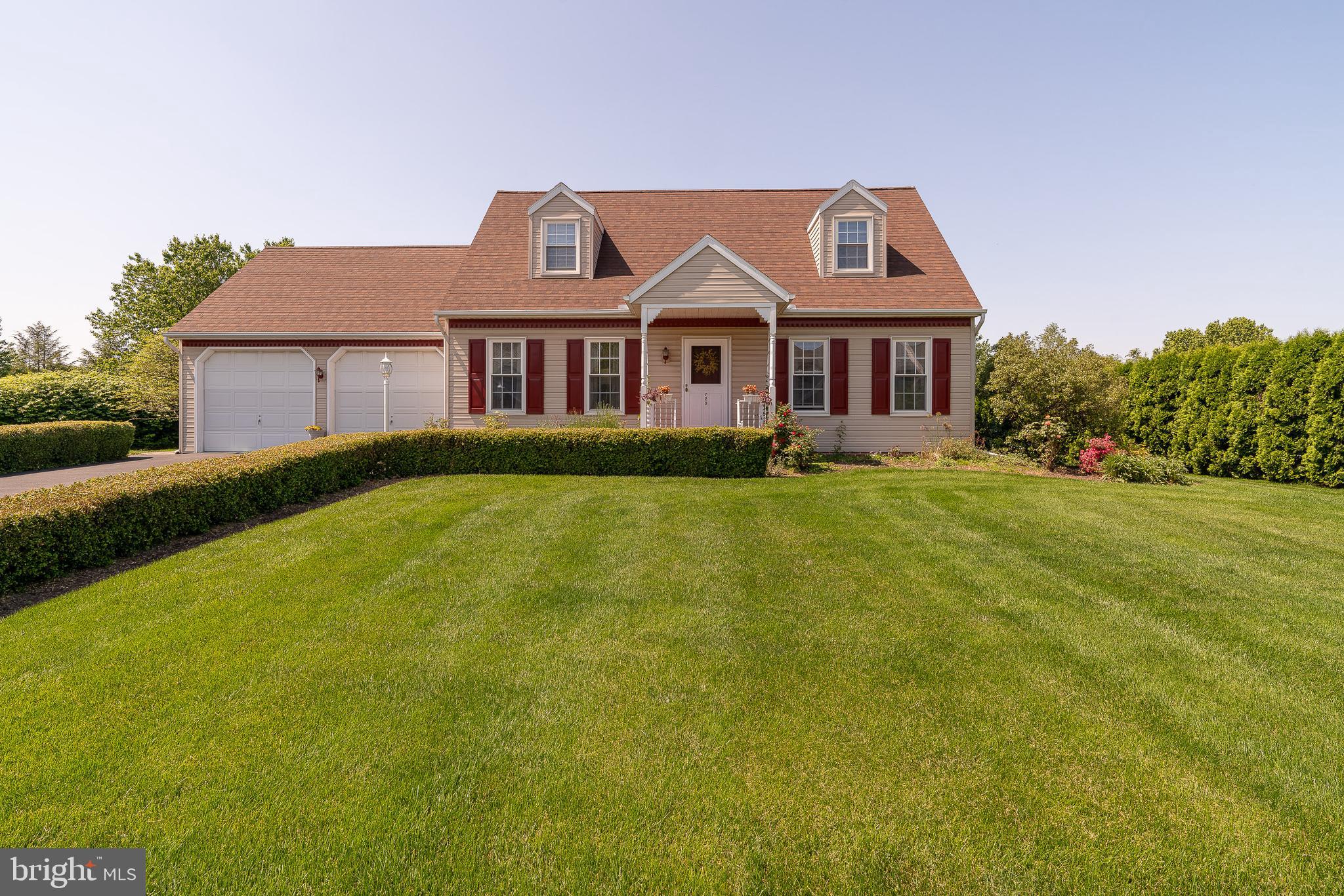 720 West 6th Street Lititz, PA 17543 - Photo 2 of 47