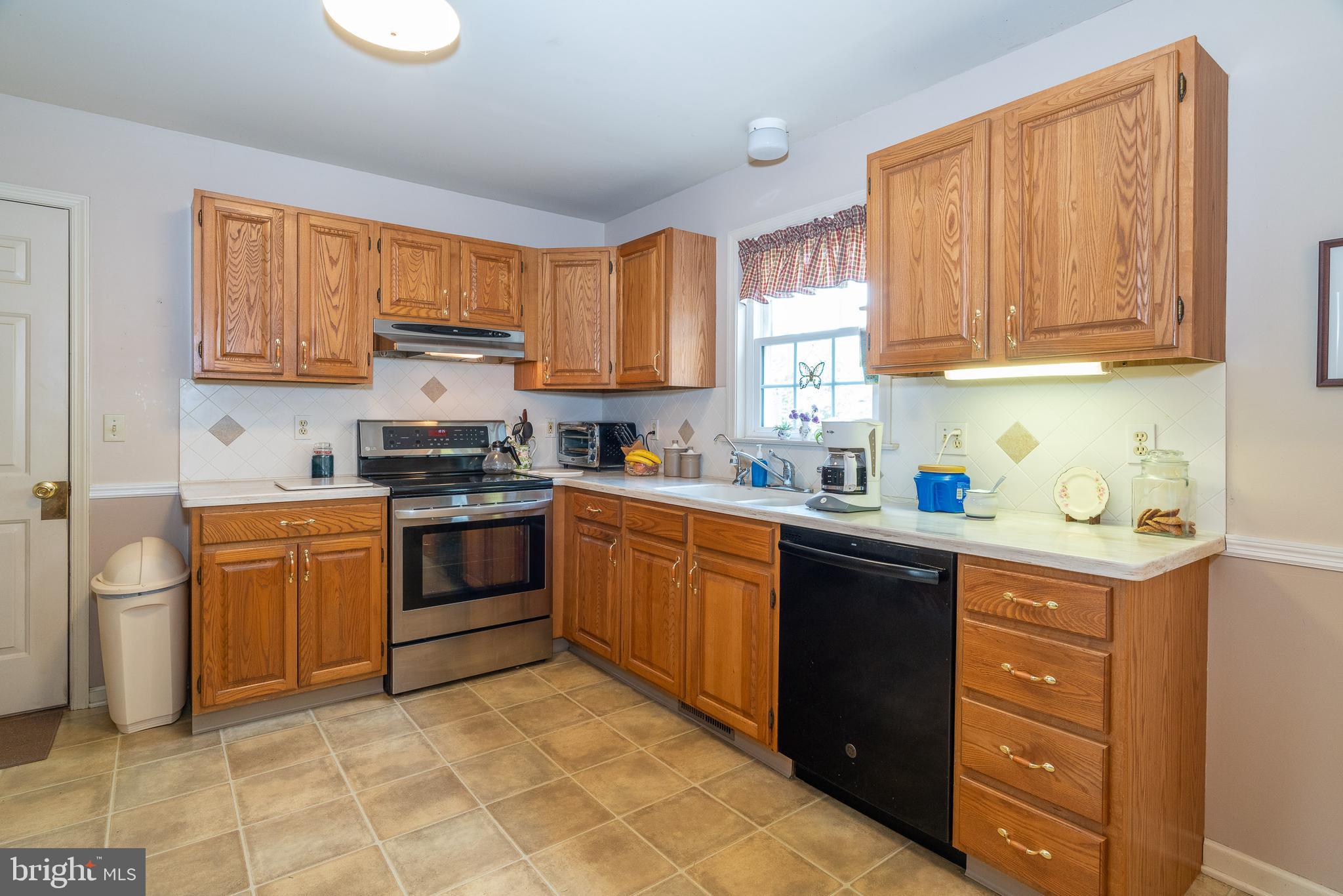 720 West 6th Street Lititz, PA 17543 - Photo 27 of 47