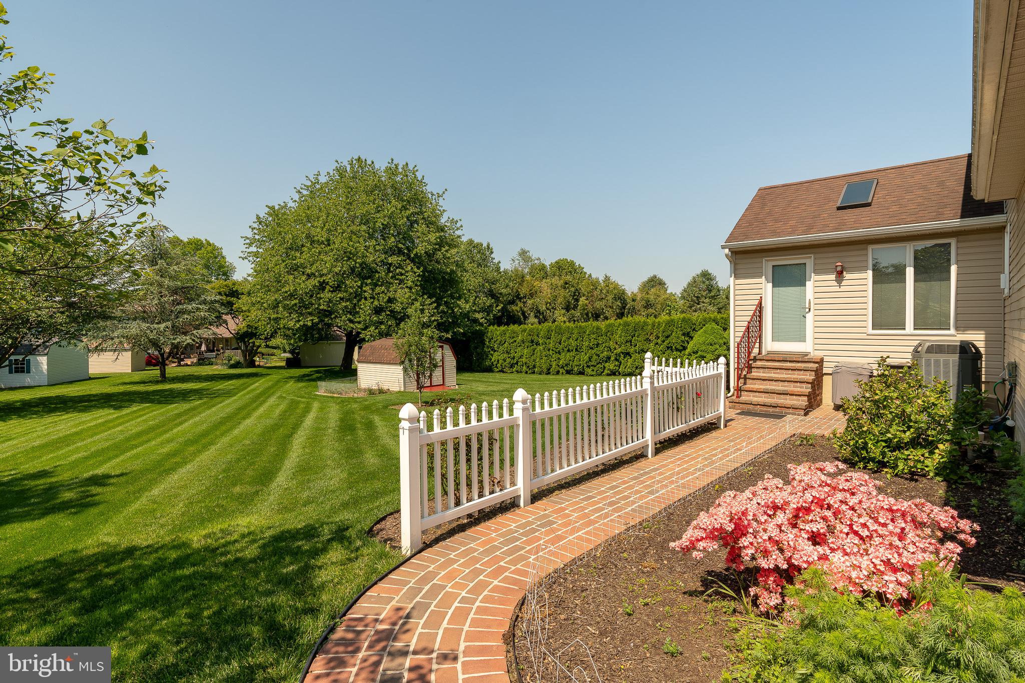 720 West 6th Street Lititz, PA 17543 - Photo 9 of 47