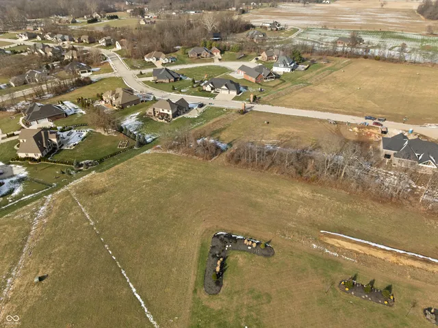 $224,900 | 2011 Knightsbridge Road, Danville, IN 46122