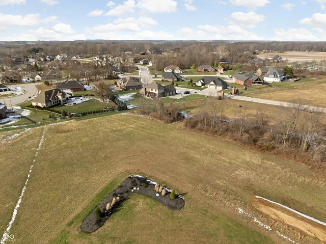 $224,900 | 2011 Knightsbridge Road, Danville, IN 46122