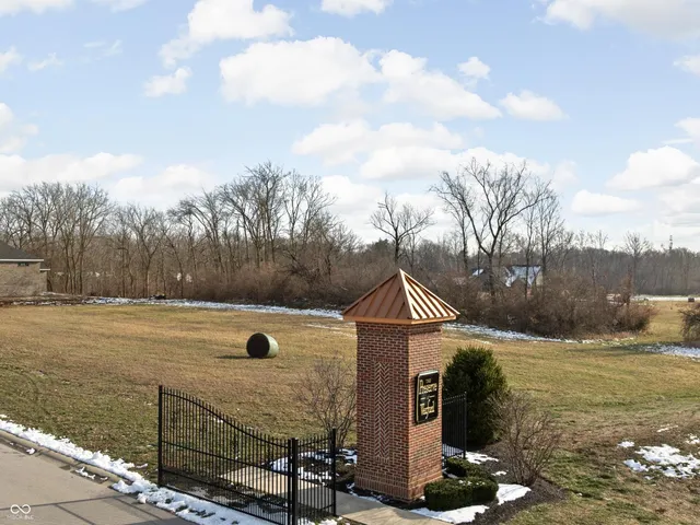 $224,900 | 2011 Knightsbridge Road, Danville, IN 46122