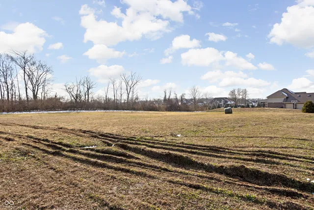 $224,900 | 2011 Knightsbridge Road, Danville, IN 46122