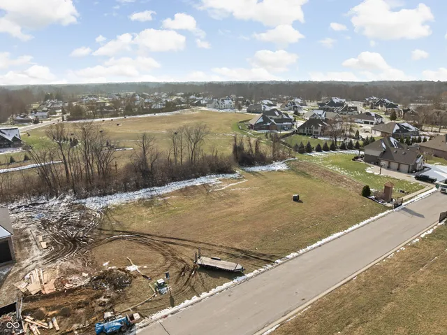 $224,900 | 2011 Knightsbridge Road, Danville, IN 46122