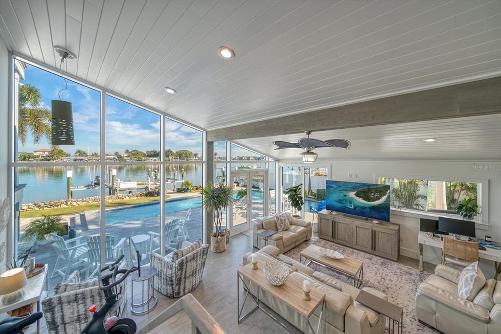 478 20th Avenue Indian Rocks Beach, FL 33785 - Photo 12 of 80 Gallery Image 12