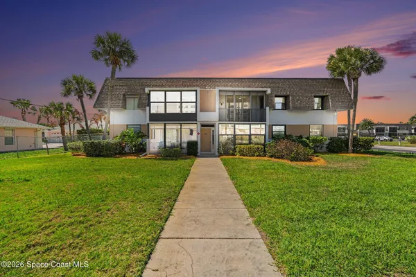 $250,000 | 2700 North Hwy A1A, Unit 1102, Indialantic, FL 32903