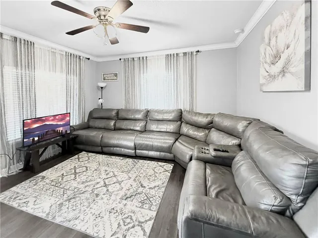 $190,000 | 1704 South Moniteau Avenue, Sedalia, MO 65301