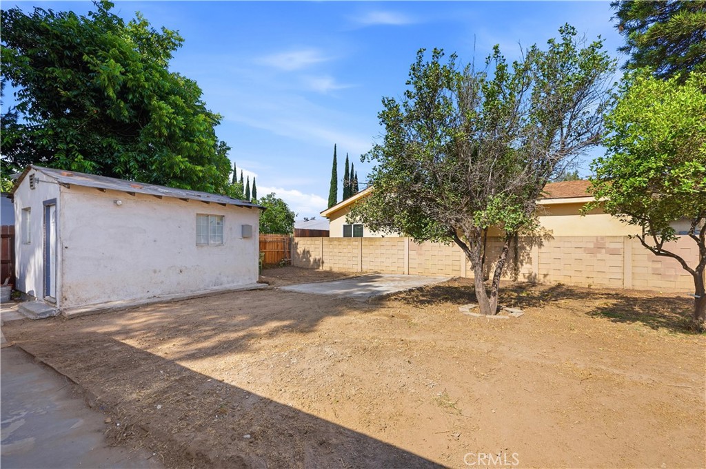 19238 Strathern Street Reseda, CA 91335 - Photo 30 of 34