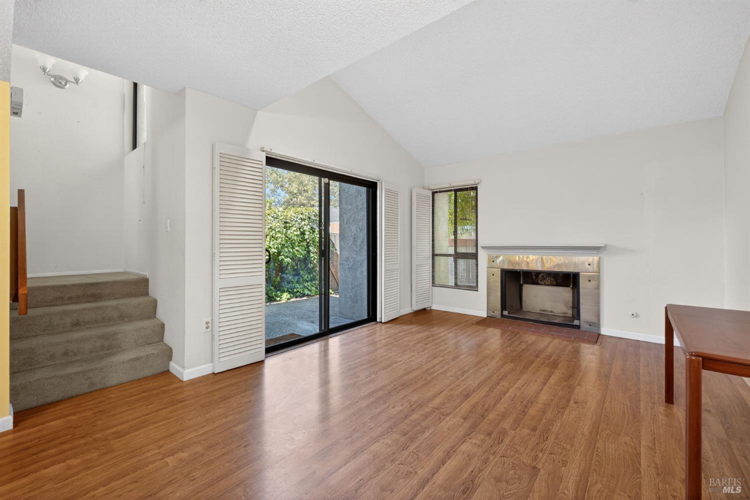 59 Redwood Court Santa Rosa, CA 95409 - Photo 4 of 40