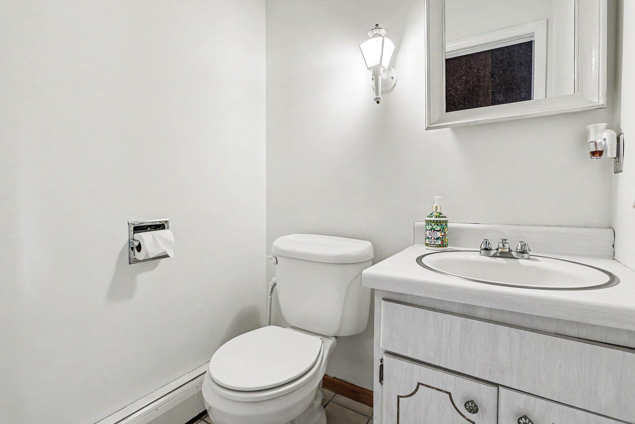 3086 Springbrook Drive Kalamazoo, MI 49004 - Photo 20 of 56 041_file_8523
