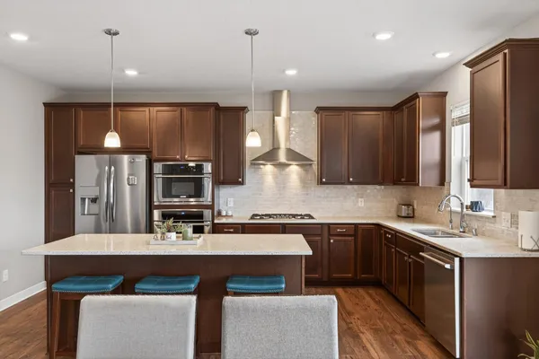 $690,000 | 1429 Clover Preserve Lane, Chaska, MN 55318