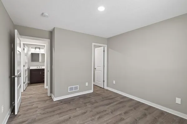 $690,000 | 1429 Clover Preserve Lane, Chaska, MN 55318