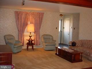 740 Arndt Avenue Riverside, NJ 08075 - Photo 3 of 6