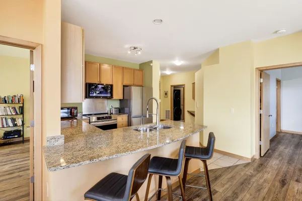 $530,000 | 280 Division Street, Unit 301, Madison, WI 53704