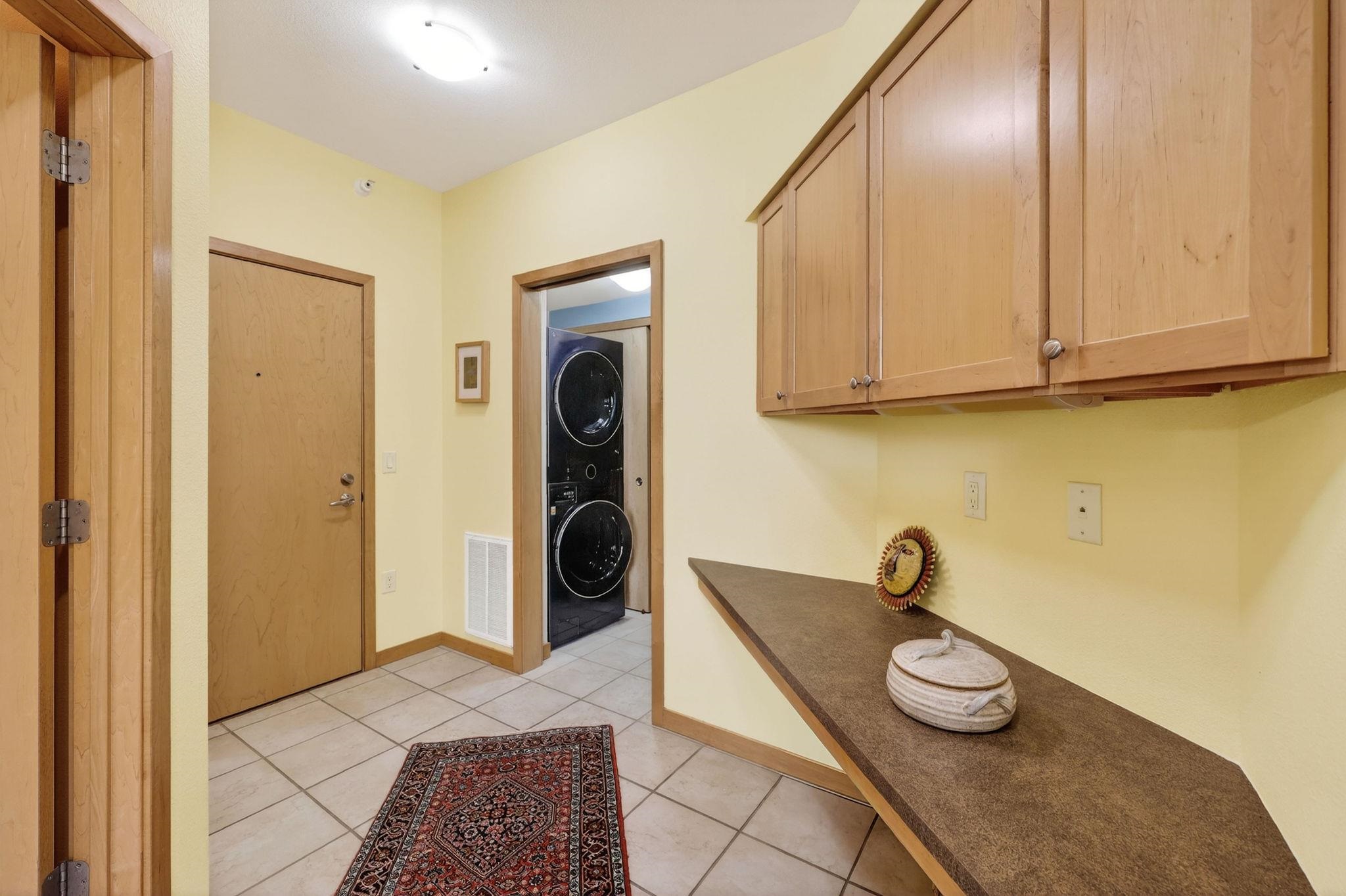 280 Division Street, Unit 301 Madison, WI 53704 - Photo 26 of 40