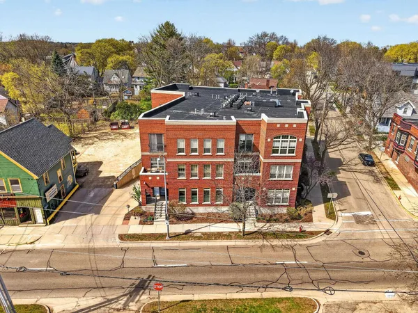 $530,000 | 280 Division Street, Unit 301, Madison, WI 53704