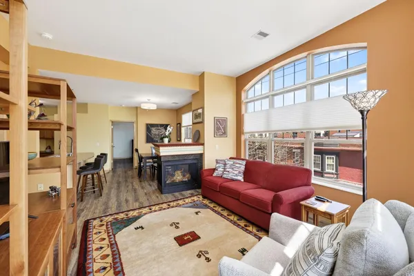 $530,000 | 280 Division Street, Unit 301, Madison, WI 53704