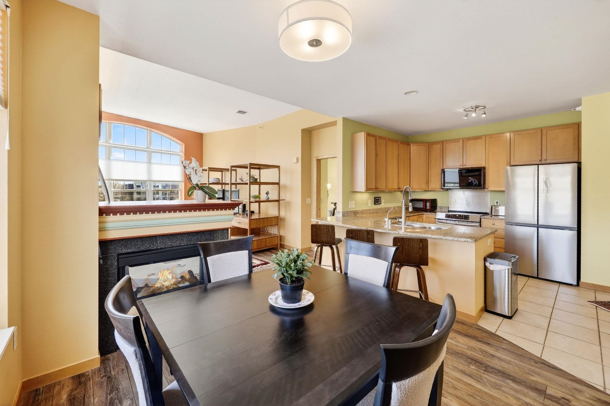 280 Division Street, Unit 301 Madison, WI 53704 - Photo 10 of 40