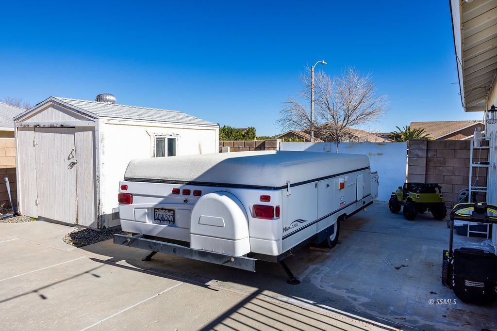 417 South Inyo Street Ridgecrest, CA 93555 - Photo 48 of 49