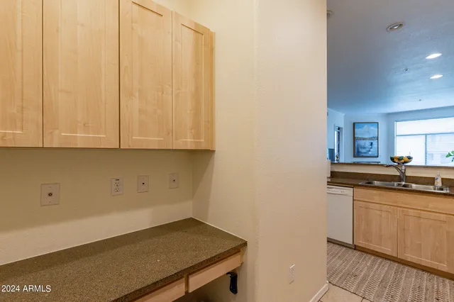 $2,700 | 11640 North Tatum Boulevard, Unit 2061, Phoenix, AZ 85028