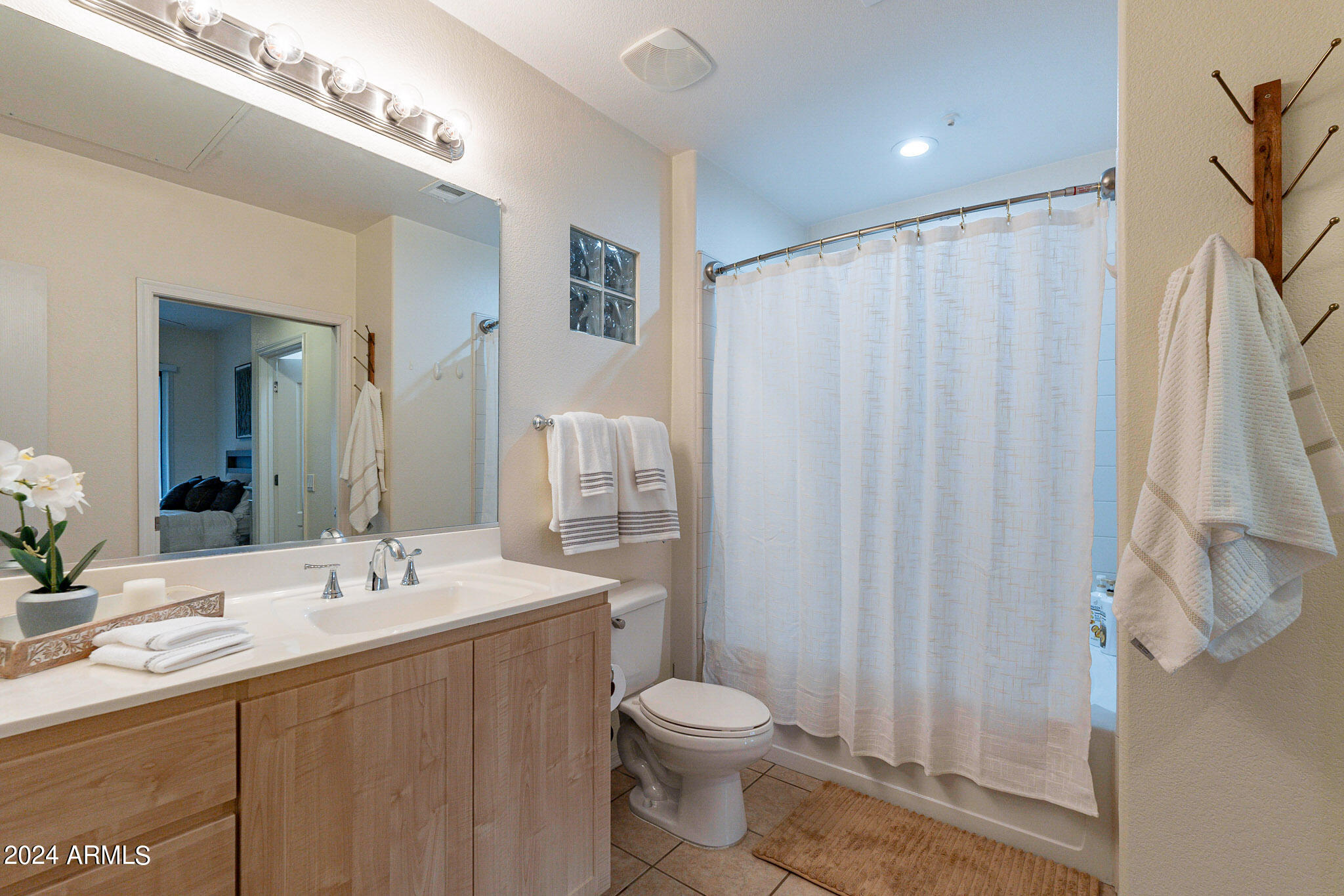 11640 North Tatum Boulevard, Unit 2061 Phoenix, AZ 85028 - Photo 14 of 46 Bathroom
