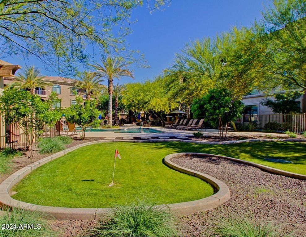 11640 North Tatum Boulevard, Unit 2061 Phoenix, AZ 85028 - Photo 29 of 46 Putting Green