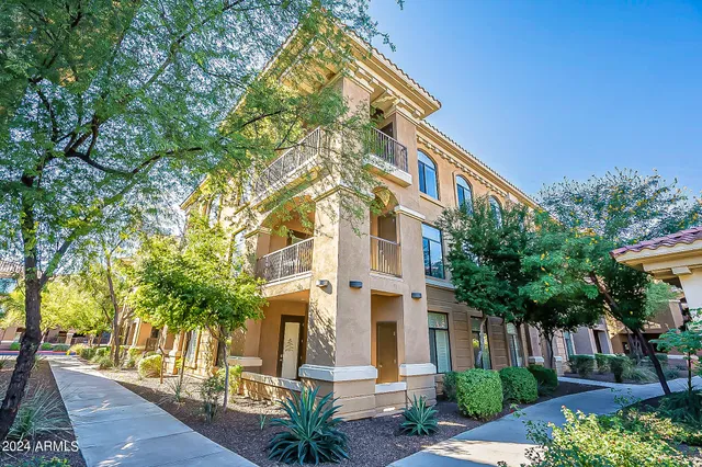 $2,700 | 11640 North Tatum Boulevard, Unit 2061, Phoenix, AZ 85028