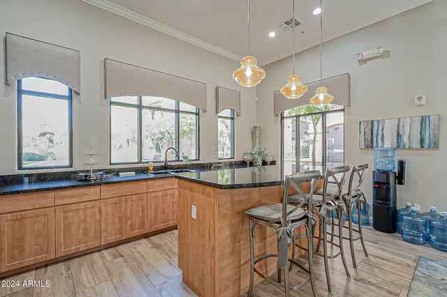 $2,700 | 11640 North Tatum Boulevard, Unit 2061, Phoenix, AZ 85028