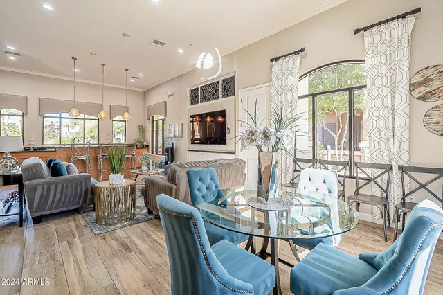 $2,700 | 11640 North Tatum Boulevard, Unit 2061, Phoenix, AZ 85028