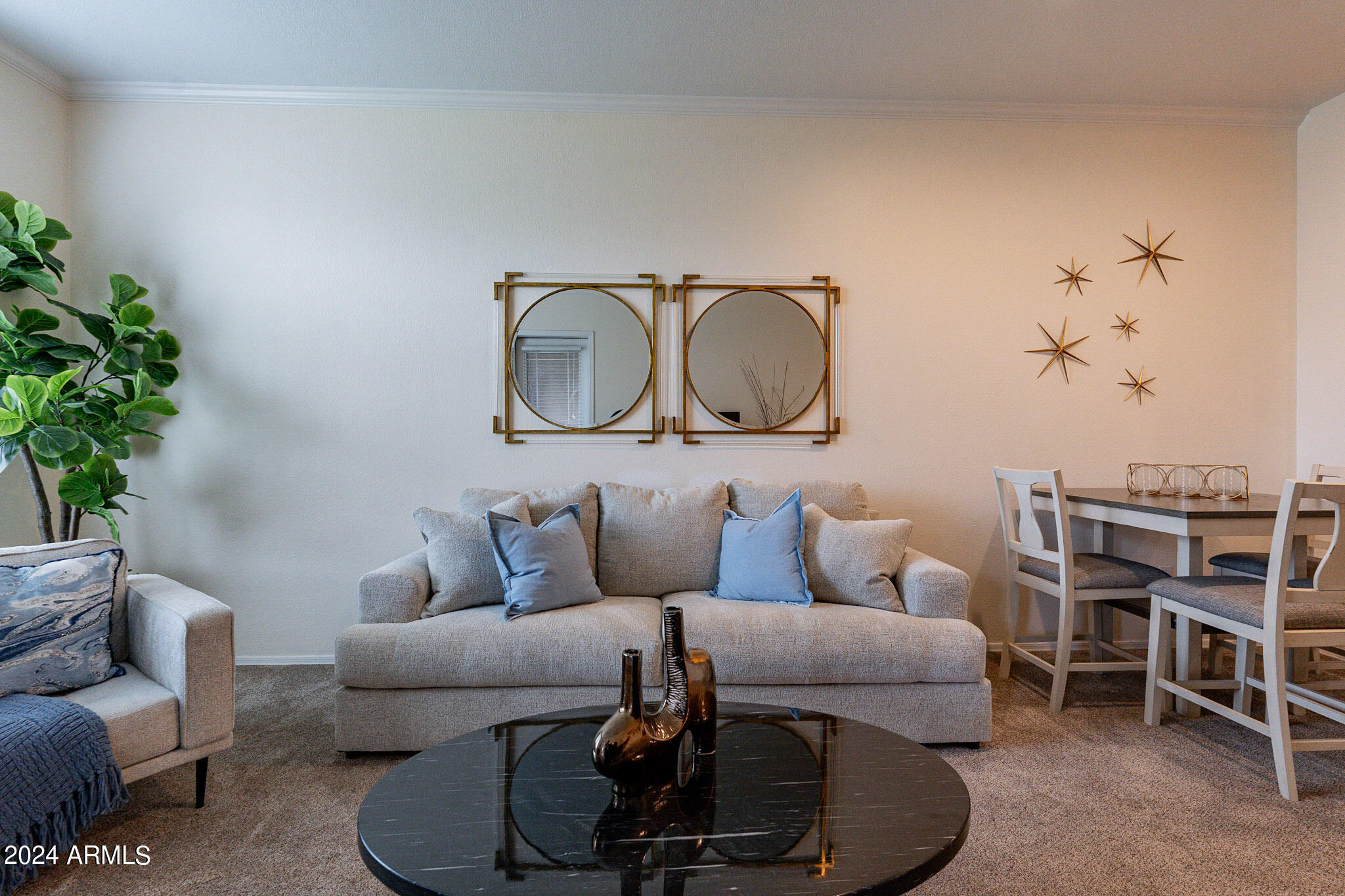 11640 North Tatum Boulevard, Unit 2061 Phoenix, AZ 85028 - Photo 5 of 46 Living Room