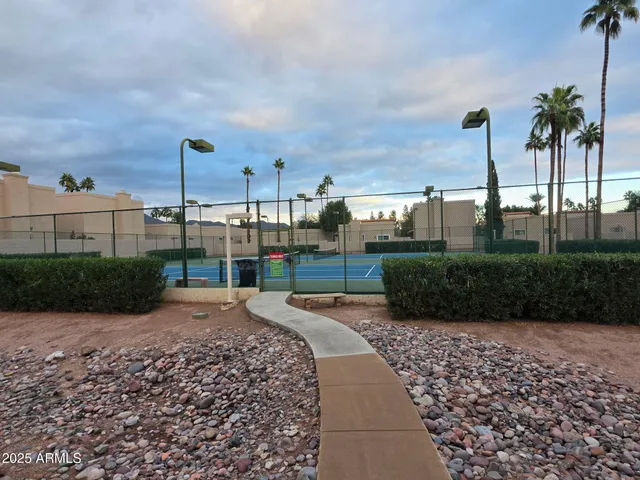 $2,550 | 10854 East Yucca Street, Scottsdale, AZ 85259