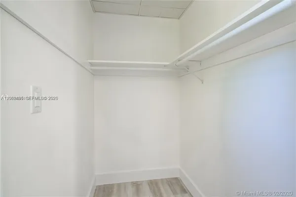 $3,600 | 940 Michigan Avenue, Unit 4, Miami Beach, FL 33139