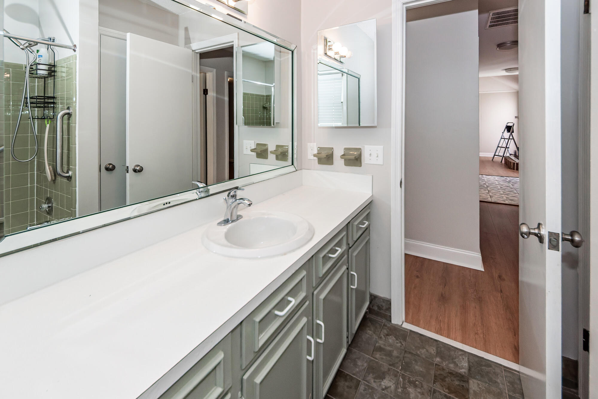 2106 Fife Lane Charleston, SC 29414 - Photo 18 of 30 fife 26