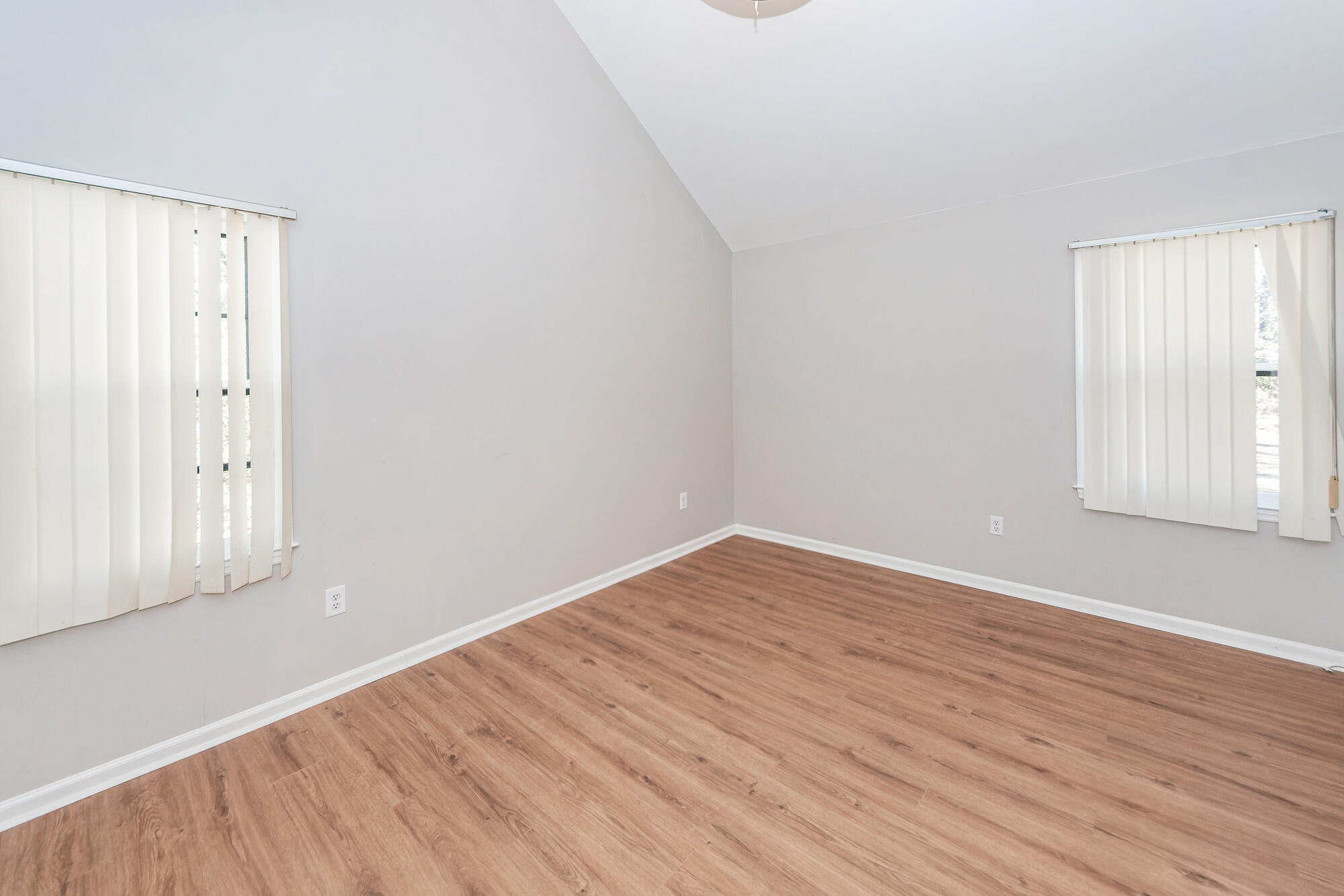 2106 Fife Lane Charleston, SC 29414 - Photo 19 of 30 fife 27