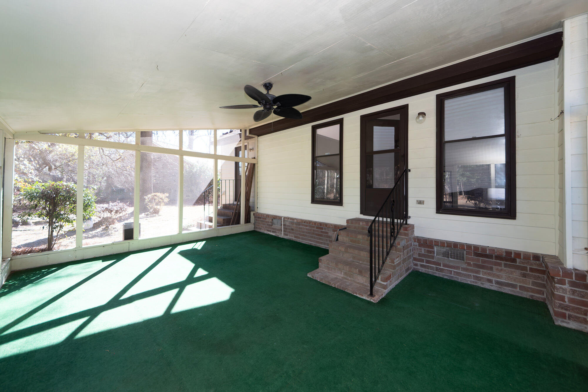 2106 Fife Lane Charleston, SC 29414 - Photo 27 of 30 fife 37