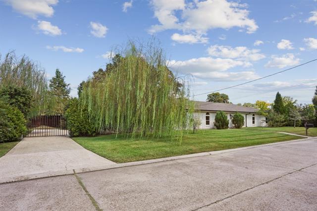 138 Clausen Road Belle Chasse, LA 70037 - Photo 2 of 29 Gallery Image 2