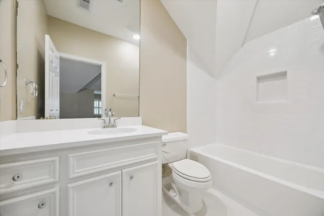 $1,100,000 | 418 Prestwick Court, Houston, TX 77057