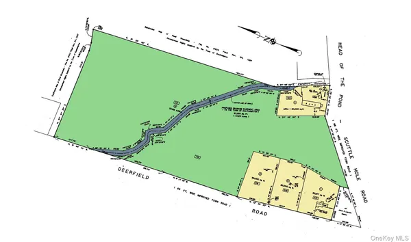 a view of a tennis court