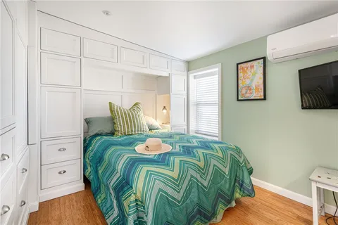 $1,599,500 | 6 Macalder Street, Narragansett, RI 02879