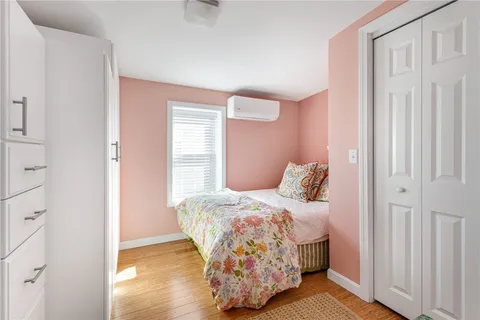 $1,599,500 | 6 Macalder Street, Narragansett, RI 02879