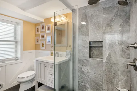 $1,599,500 | 6 Macalder Street, Narragansett, RI 02879