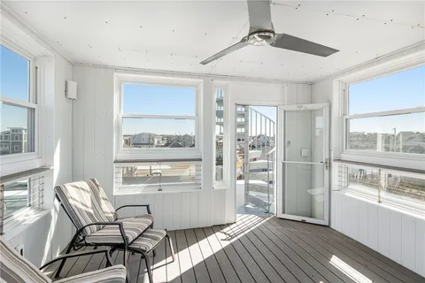 $1,599,500 | 6 Macalder Street, Narragansett, RI 02879