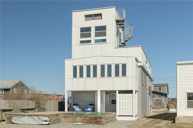 $1,599,500 | 6 Macalder Street, Narragansett, RI 02879