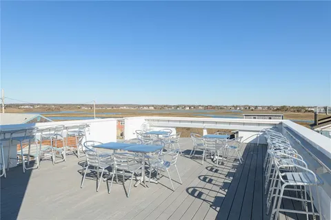 $1,599,500 | 6 Macalder Street, Narragansett, RI 02879