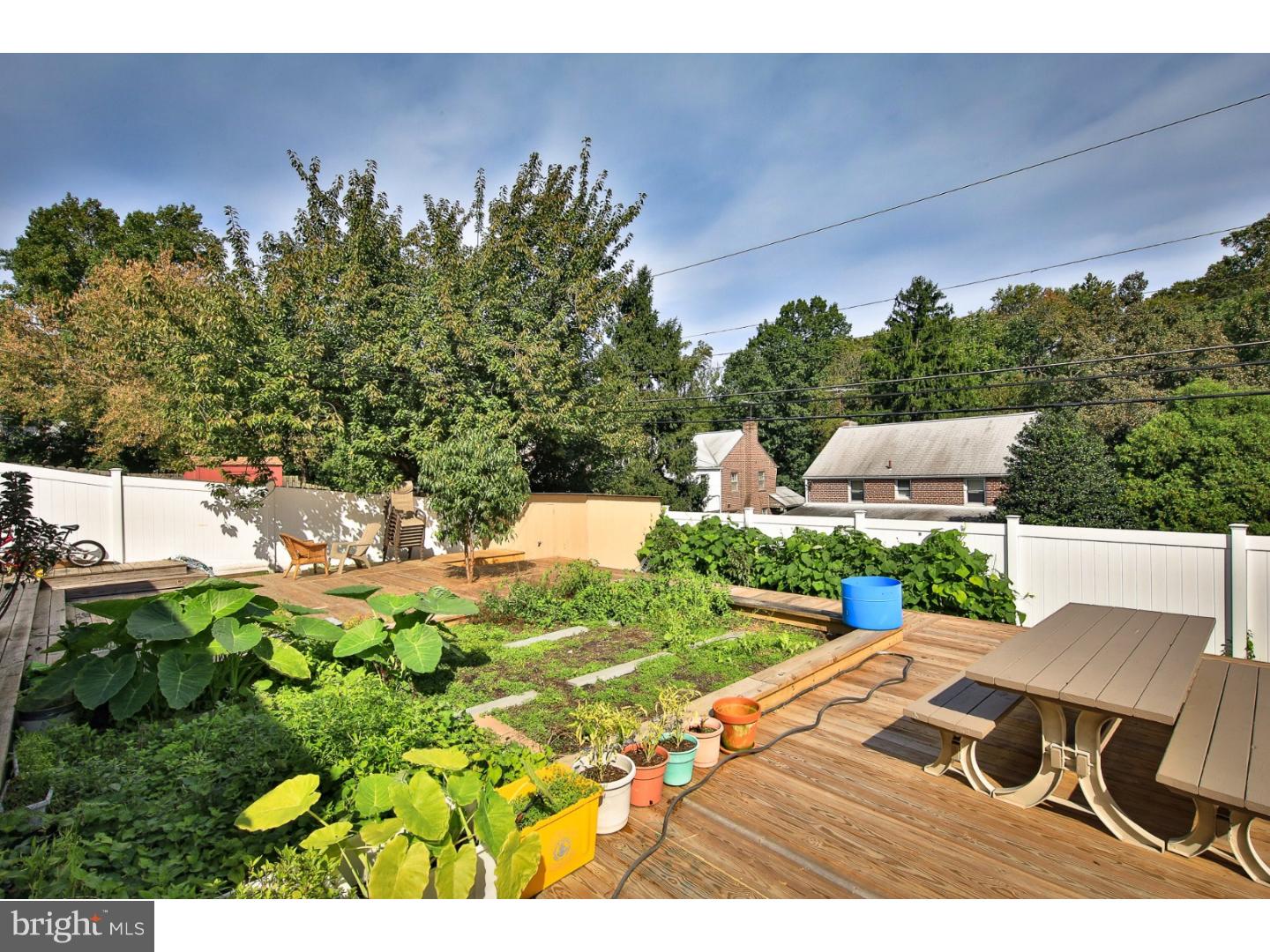 133 Johns Road Cheltenham, PA 19012 - Photo 23 of 25 Garden